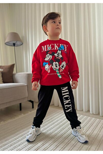 jeliboomkidswear طقم للأولاد مكون من قطعتين مطبوع عليه شخصيات، مناسب لجميع ال...