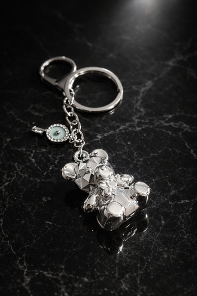 LuneraBag Sevimli Ayıcık Figürlü Anahtarlık – Gümüş Parlak Metal Premium Tasa...