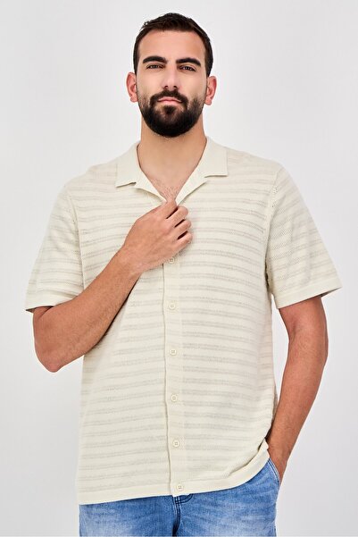CELIO Men Regular Fit Eyelet Short Sleeve Casual Shirt, Beige