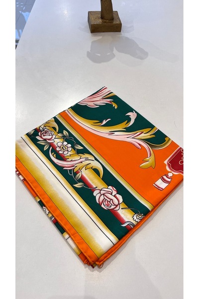 EB SCARF Büyük Boy (140 * 140 ) İthal Twill İpek Eşarp