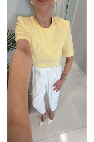 BİRCANÇİL Κοντομάνικο μπλουζάκι Diella με κίτρινη επένδυση