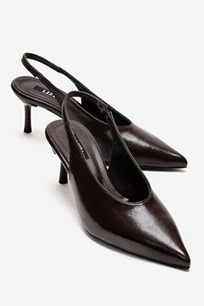 Lizy Shoes Γυναικεία καφέ παπούτσια με μυτερή μύτη και τακούνι 6 εκ. Λεπτό τα...