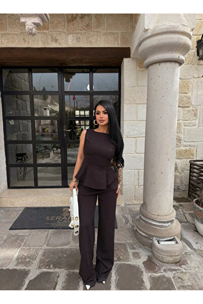 kırmızı butiks Καφέ Σετ Κοστουμιών με Μηδενικά Μανίκια και Εφαρμογή στη Μέση