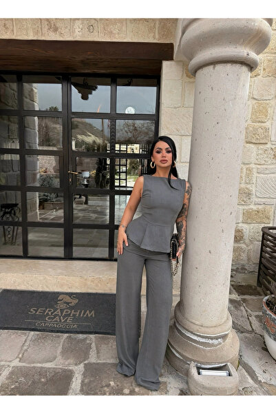 kırmızı butiks Γκρι Σετ Ρούχων με Μηδενικά Μανίκια και Εφαρμογή στη Μέση