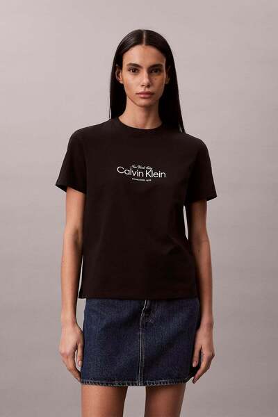 Calvin Klein Kadın Tişört-LV047F810G