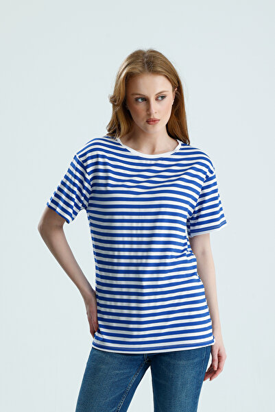 Madame QAN's Μπλουζάκι με ριγέ λαιμόκοψη