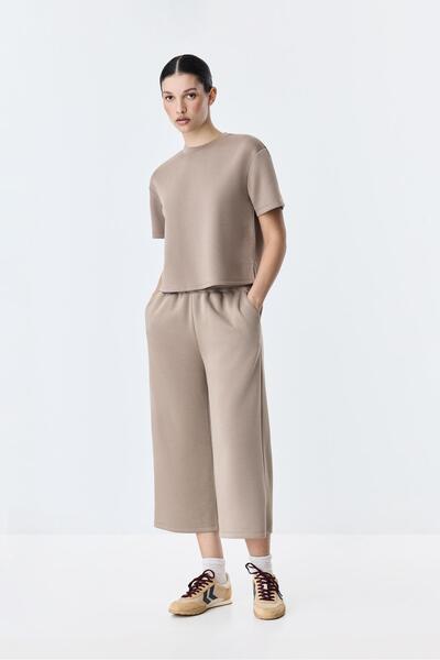 Loose culotte pants