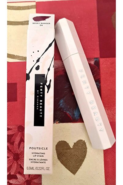 FENTY κραγιόν λουτσίντ