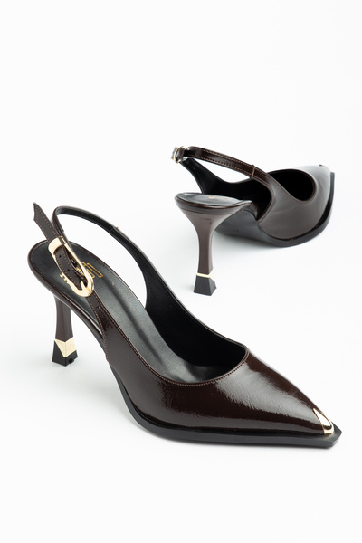 Entella Store Γυναικεία παπούτσια Grazia Bitter Brown με λεπτομέρεια στη μύτη...