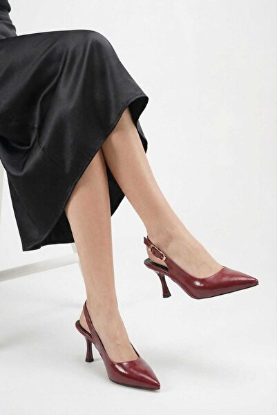 werfen Γυναικεία γυαλιστερά παπούτσια με τακούνι και αγκράφα, κομψής εμφάνισης