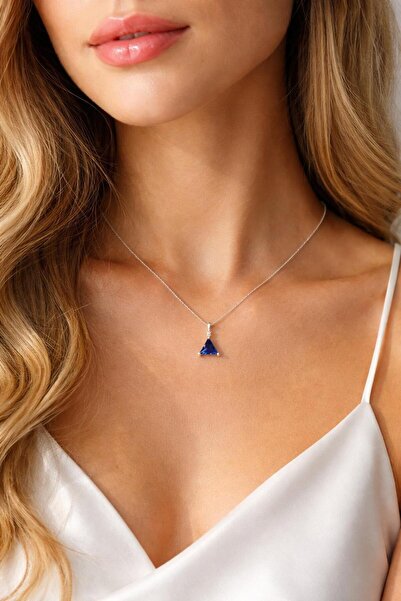 Natural Jewelleryy 025 AYAR GÜMÜŞ ALTIN KAPLAMA SAFİR TAŞLI ÜÇGEN KESİM KADIN...