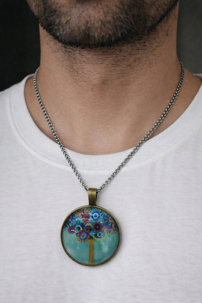 HER ŞEY NOTA www.herseynota.com Tree of Life Patterned Round Pendant Silver C...