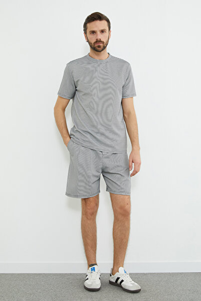 Fulla Moda Pantaloni scurți cu model micro pătrat și talie elastică