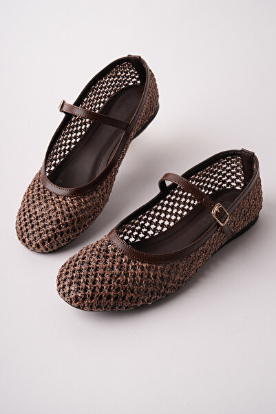 Madam Tarz Jbr-M20 Flat Sole Arched Straw Ballerinas