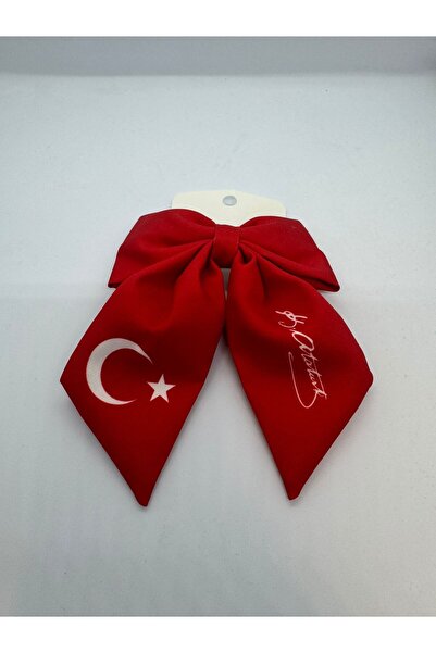 Kırmızı kurdele Atatürk imzalı ve Türk Bayrağı baskılı toka