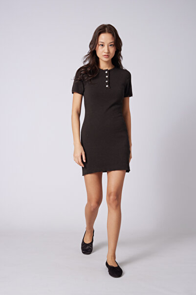 Nisan Πλεκτό φόρεμα με δαντελένια λεπτομέρεια