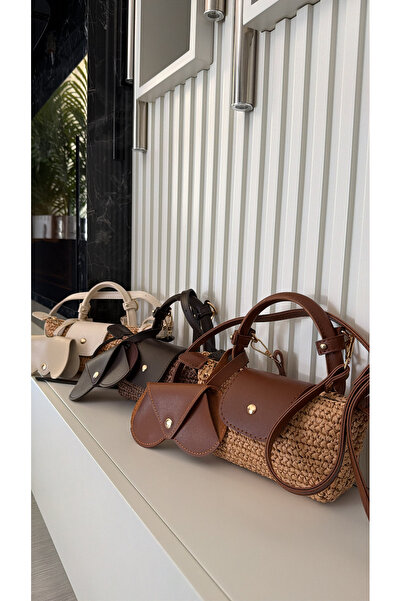 WOMANBAG حقيبة كتف مصنوعة يدويًا من القش على شكل نجمة مع ملحقات لحفظ النظارات...