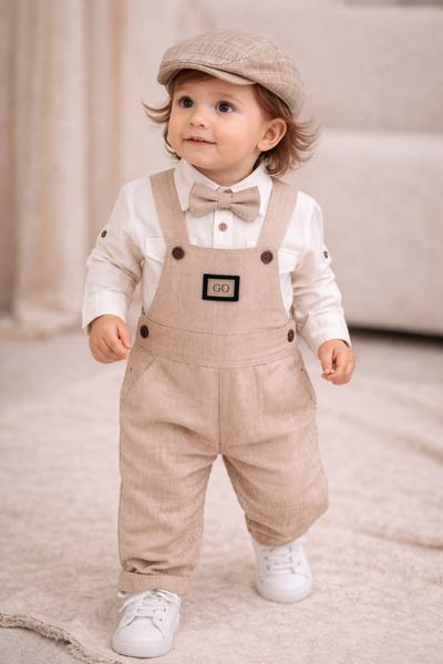 Bebelul Elegant beige baby set with shirt, overalls, bow tie, and hat