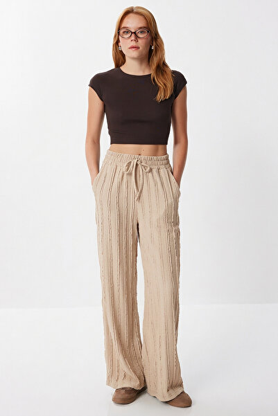 Lovelyİstanbul Textured Pocketed Stretchy Knitted Trousers Lci0069 Cream