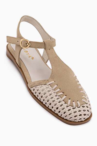 Limoya Γυναικεία σανδάλια Clea από γνήσιο δέρμα σε μπεζ χρώμα με κλειστό μπρο...