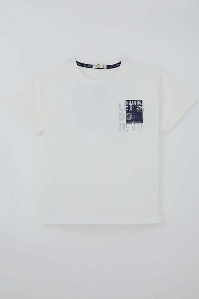 Breeze Μπλουζάκι για αγόρια με εκτύπωση στην πλάτη και λεπτομερή στάμπα με κε...