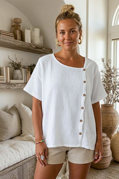 Chiccy Λευκό ασύμμετρο γιακά με κοντό μανίκι και κουμπιά, casual υφαντή μπλού...