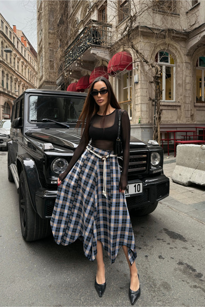 Fav Style Γυναικεία ασύμμετρη μίντι φούστα με καρό σχέδιο και ψηλή μέση με ζώ...