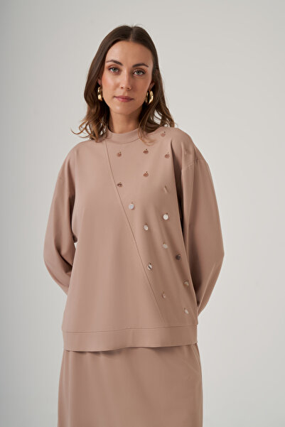 Nuss طقم تنورة بتفاصيل من الترتر 1078 لون جملي