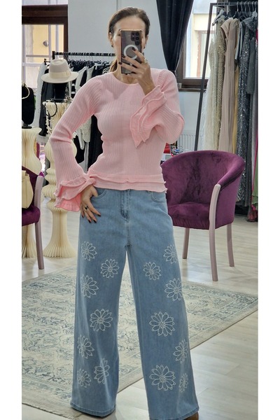 OEM Μπλε τζιν με φλοράλ σχέδιο – Κομψά γυναικεία τζιν παντελόνια