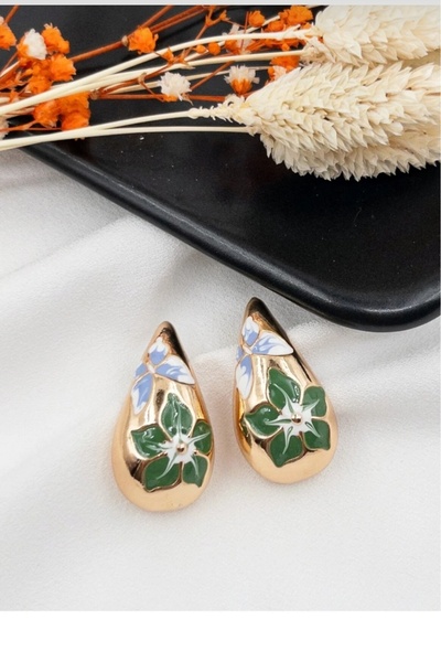 shop Vintage Drop Earrings