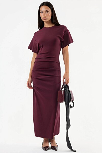 Hiccup BUSEM Φόρεμα με λαιμόκοψη ποδηλάτου, εφαρμοστό, μίντι