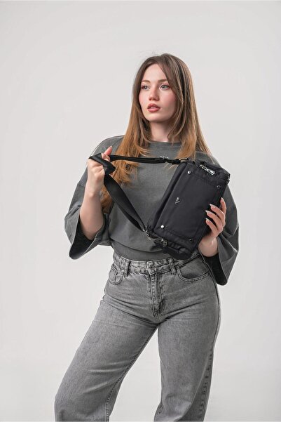 ÇÇS LONDON Ççs Women's Crossbody Bag