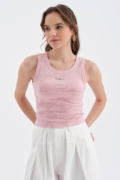 tw3 Γυναικείο σχέδιο με λεπτομέρειες εκτύπωσης και μεταλλικό λογότυπο της επω...