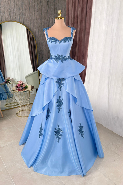 Lenta Moda Buz Mavi İşleme Detaylı Kat Kat Işık Saten Abiye Ve Nişan Elbisesi