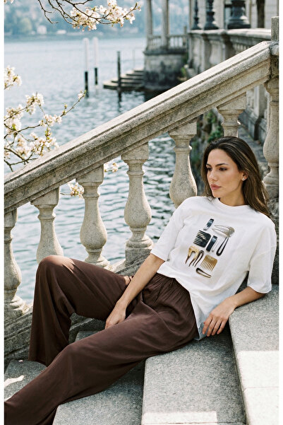 Amia&Co. Ecru Oversize Crew Neck Vintage Αξεσουάρ Μαλλιών με στάμπα Basic κον...