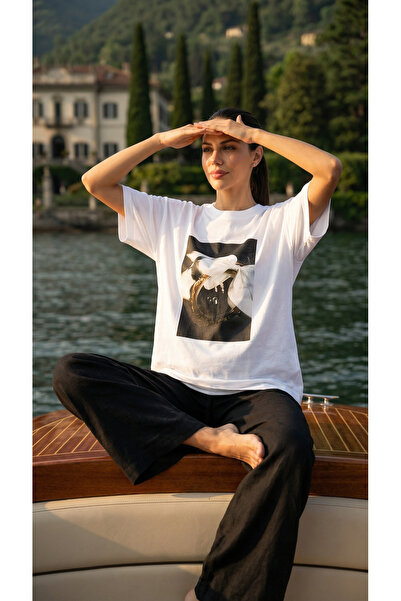 Amia&Co. Εκρού Oversize Γυναικείο T-Shirt με Φιόγκο και Θέμα Κοσμήματα, Βασικ...