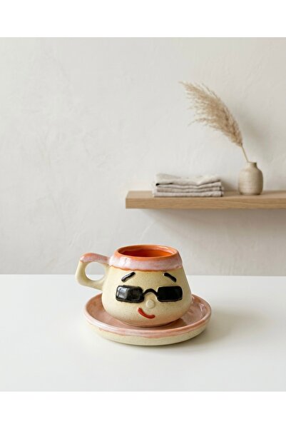 Agartceramic Gözlüklü Emoji figür el yapımı seramik fincan