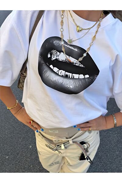 PAVRO Unisex Tshirt Quality Fabric Black Lip Printed Comfortable Fit Tshirt