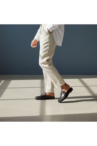 NE&VE SHOES Μαύρες δερμάτινες γυναικείες παντόφλες Sabo με στρογγυλή μύτη