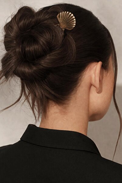 New Obsessions Χρυσό μεταλλικό γαλλικό κούμπωμα με άκρο σε σχήμα στρείδι