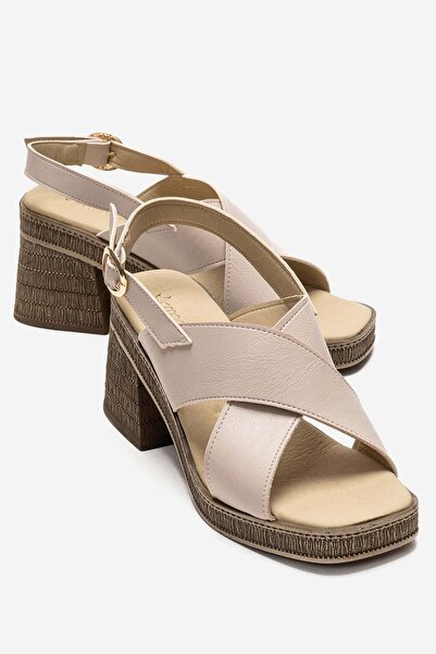 CCWAY AYAKKABI Γυναικεία πέδιλα με τακούνι και σταυρωτό λουράκι ΜΠΕΖ