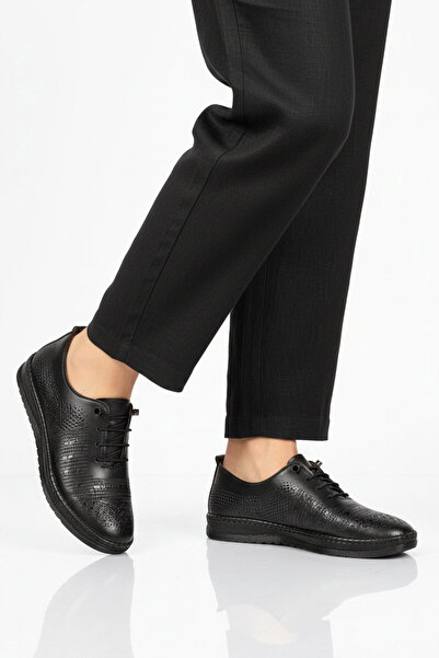 AYK'S Black Lightweight Flexible Women's Casual Shoes 066 Z