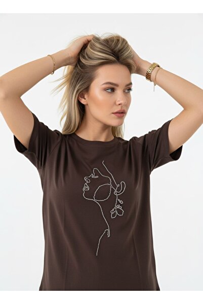 Noi Belis Πλεκτό T-Shirt με λεπτομέρεια από πέτρα και λαιμόκοψη ποδηλάτου SS2...