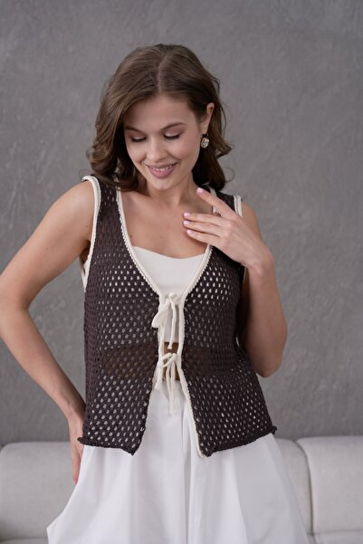 Noi Belis Perforated Tie-Up Detailed Slim Knitwear Vest Ss26Bz0001