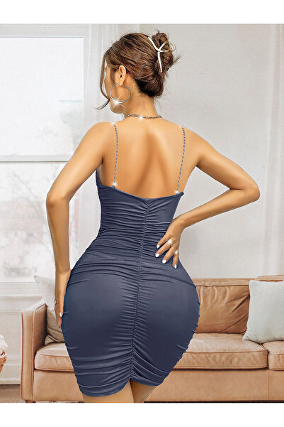 Viselya Βραδινό φόρεμα με βαθύ V λαιμόκοψη και λουράκι αλυσίδας