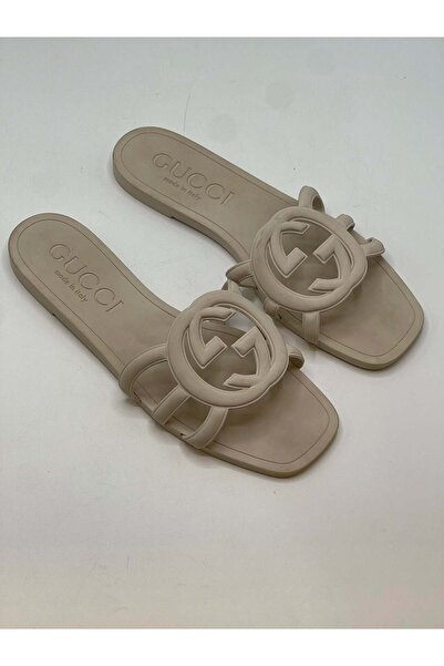 Slippers جي جيلي