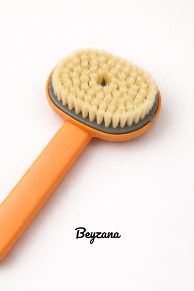 BEYZANA 1 Piece of Mixed Color Shampoo and Shower Gel Container Shower Brush Exfoliating Brush