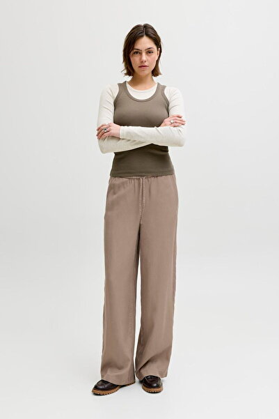 Jack & Jones Women's Elastic Waist Pants with Tied Detail - Sigrid