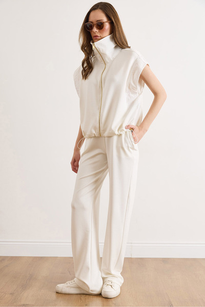 Olalook Γυναικείο Λευκό Σετ με Διακοσμητικά Στοιχεία και Ρευστή Εφαρμογή (Άνω...