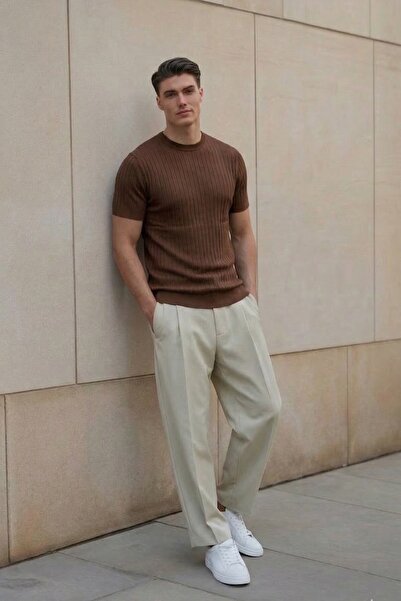 GIA - ART Ανδρικό πλεκτό μπλουζάκι Με υφή κοτλέ καφέ - Λαιμόκοψη ποδηλάτου, Ε...